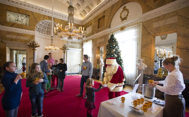 Kerstman van adel - december-entertainment.nl