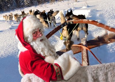Kerstman met huskies - Kerstman te huur - december-entertainment.nl