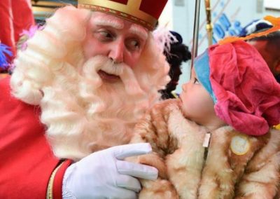 Sinterklaas met kind - december-entertainment.nl